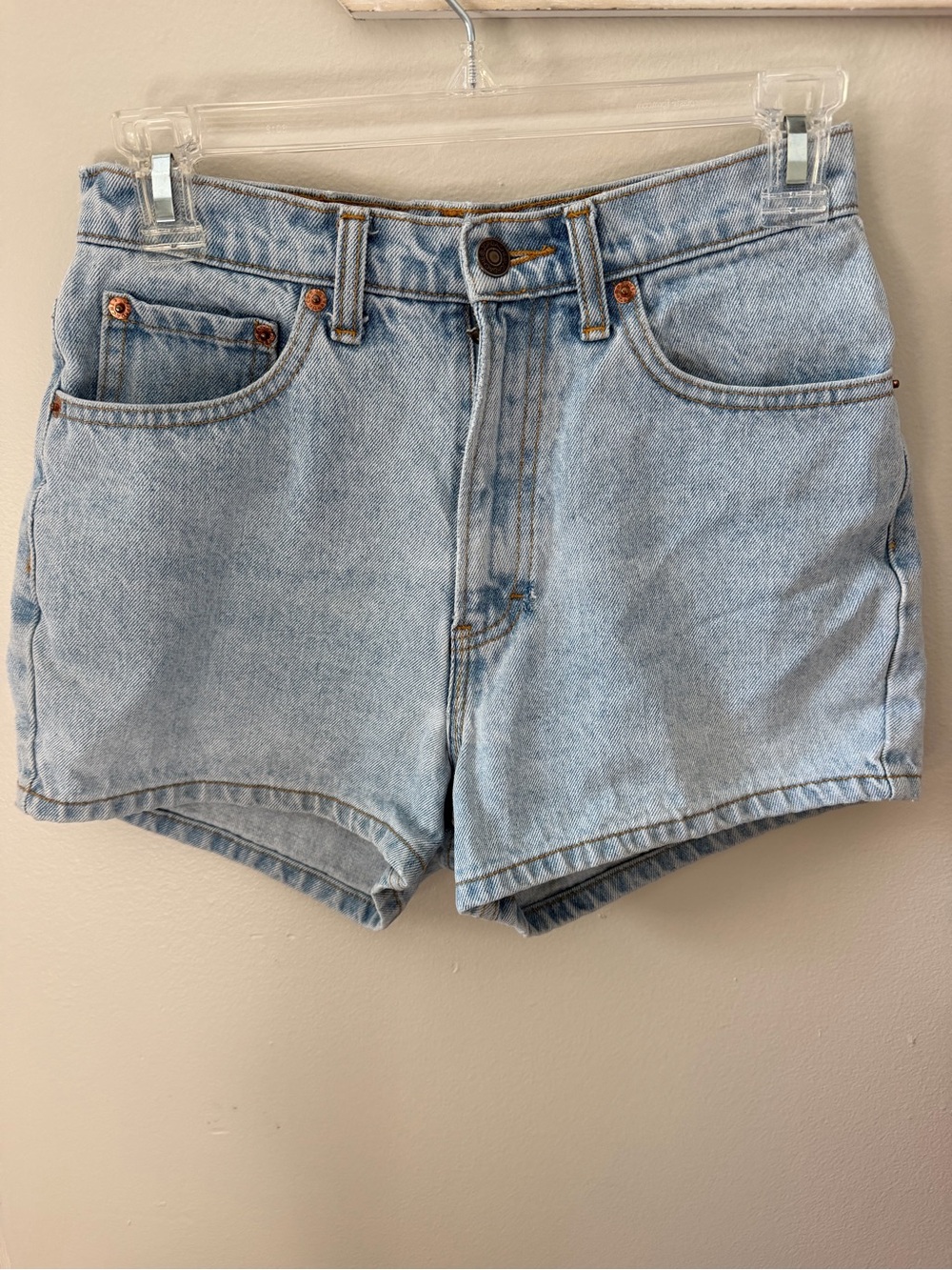 Vintage 80’s Jordache Jean Shorts size 7/8